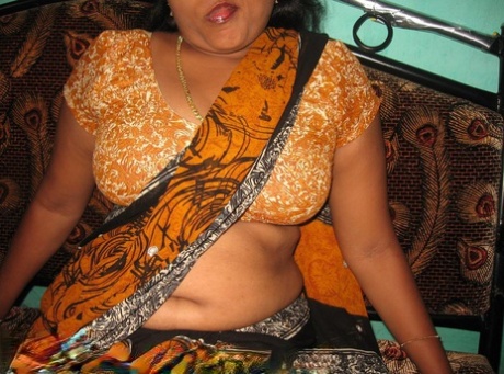 460px x 341px - Mature Indian Porn Pics & XXX Photos - LamaLinks.com