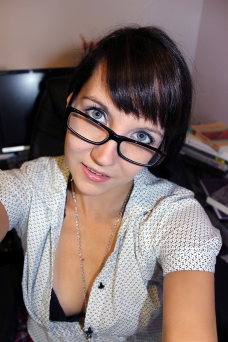 460px x 690px - Dark Hair Glasses Porn Pics & XXX Photos - LamaLinks.com