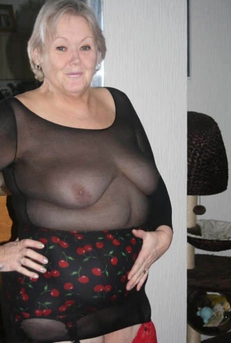 460px x 682px - Old Granny Fat Big Tits Porn Pics & XXX Photos - LamaLinks.com