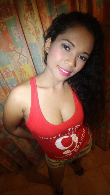 Mom Porn Pics