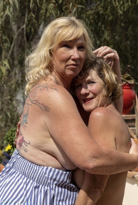 Mature fatty Melody has lesbian sex on a sunny patio with a girlfriend 53609859
