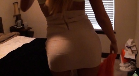 Close up homemade pics of teen cutie Alina West undressing 31367401