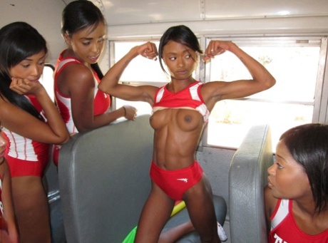 Lesbian Bus Girls - Lesbian Bus Porn Pics & XXX Photos - LamaLinks.com